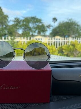 Cartier Round Metal Frame Sunglasses in Black and Silver